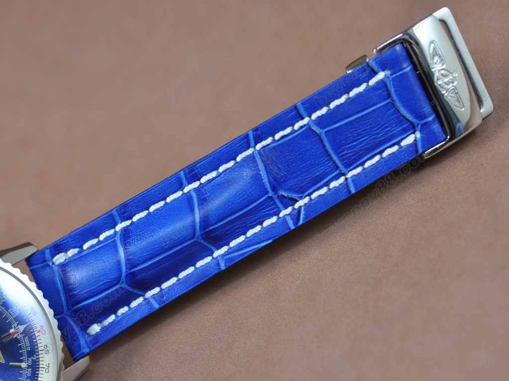 百年靈【男性用】 Navitimer Blue Dial LE Stick Markers Working Chronos自動機芯搭載1