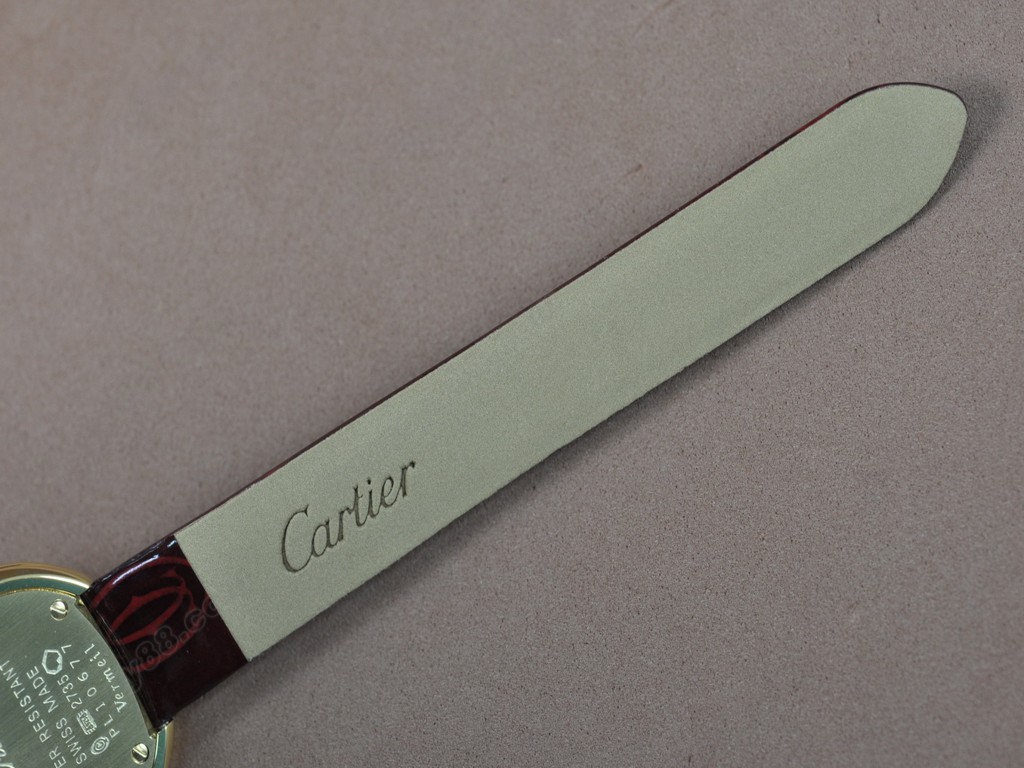 卡地亞【女性用】 Mut de Cartier RG/LE/White Swiss 石英機芯搭載0