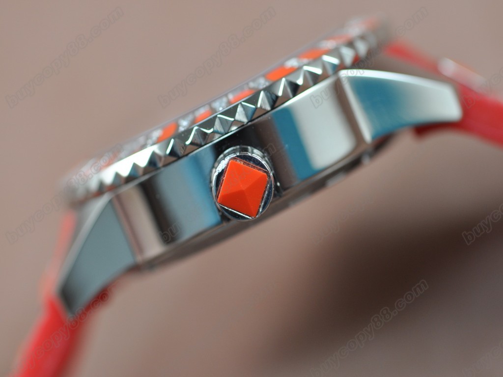 迪奧【男女兼用】 Christal Jewellery Mid SS/RU Red Swiss 石英機芯搭載4