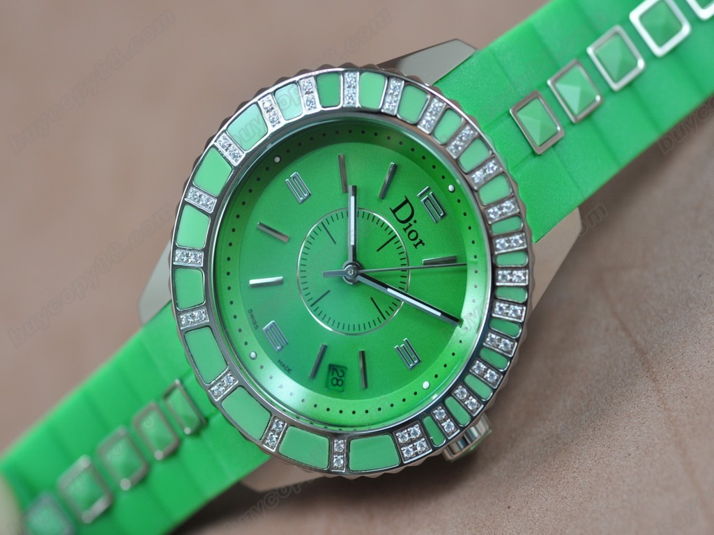 迪奧【男女兼用】Christal Jewellery Mid SS/RU Green Swiss Eta 2824-2 自動機芯搭載2