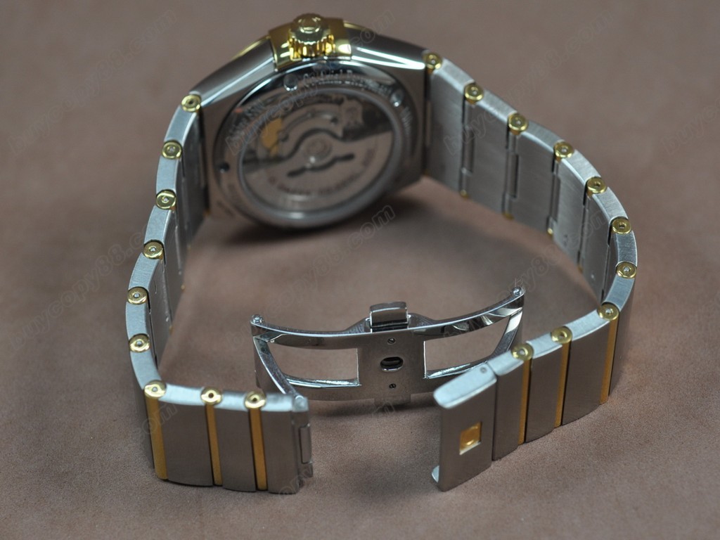 歐米茄 【男性用】 Constellation Chronometer 38mm 18K Wrapped TT Silver dial Swiss SW200自動機芯搭載　1