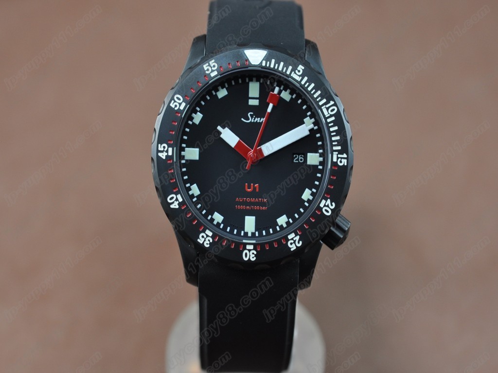 Sinn德製軍錶【男性用】 U1 PVD/RU Black Swiss Eta 2824-2自動機芯搭載．振頻每小時 28,800 次0
