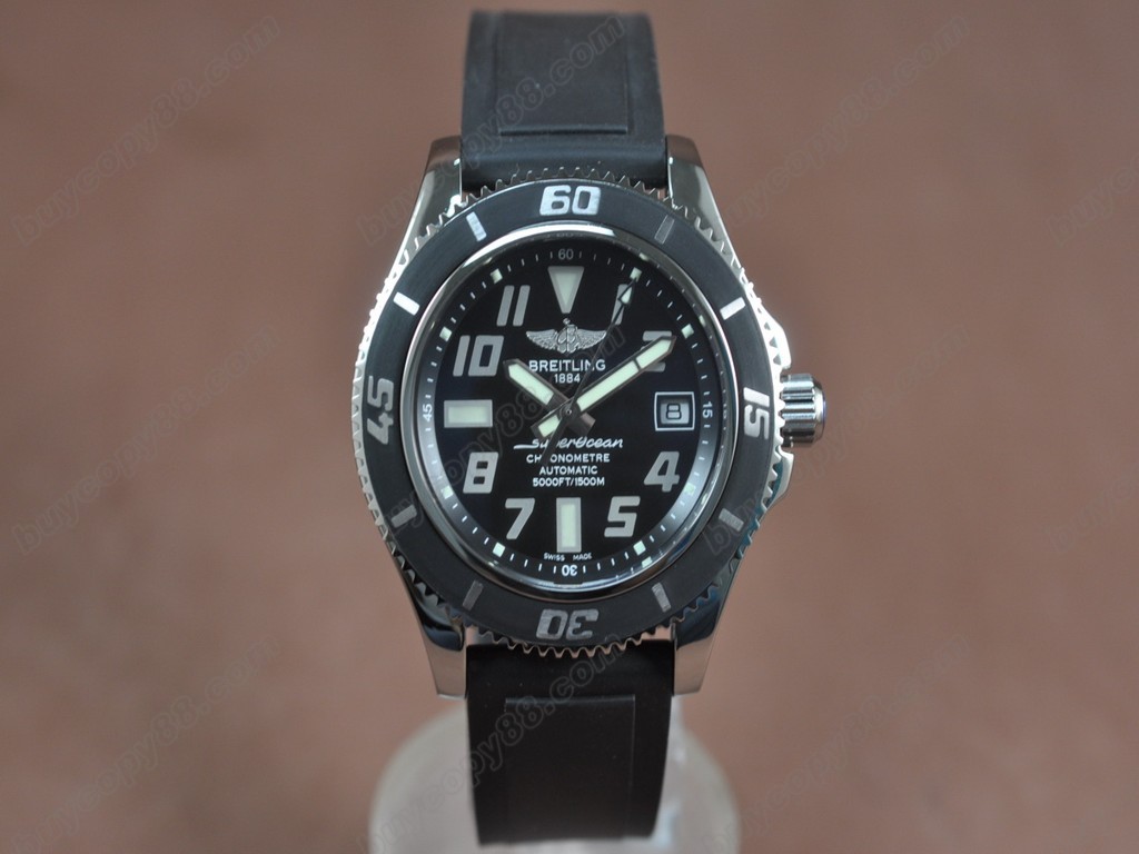 百年靈【男性用】SuperOcean 42mm SS/RU Black Ultimate Edition A-2824 自動機芯搭載15