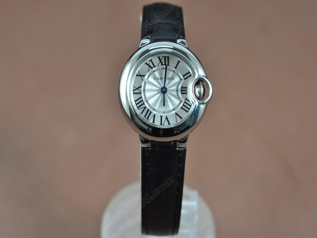 卡地亞【女性用】 Ballon Blue de Cartier Ⅱ White Swiss 石英機芯搭載　7