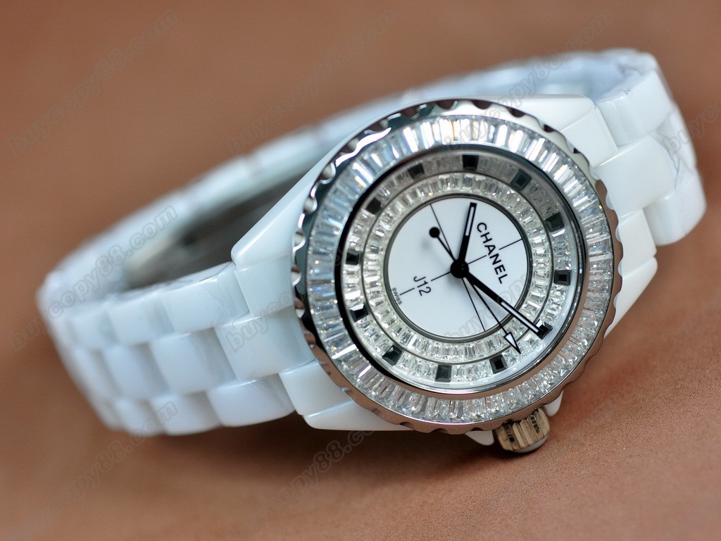 香奈兒【女性用】J12 Joaillerie Ladies White/Black/Clear Japanese石英機芯搭載2