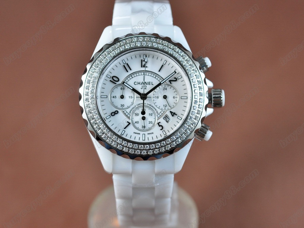 香奈兒【男性用】  J12 White Diamonds Chronograph, Full Ceramic W/ChronosJapanese OS20 石英機芯搭載0