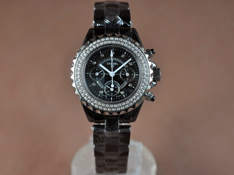 香奈兒【女性用】 J12 Black Chronograph, Full Ceramic Working ChronosJapanese OS20 石英機芯搭載0