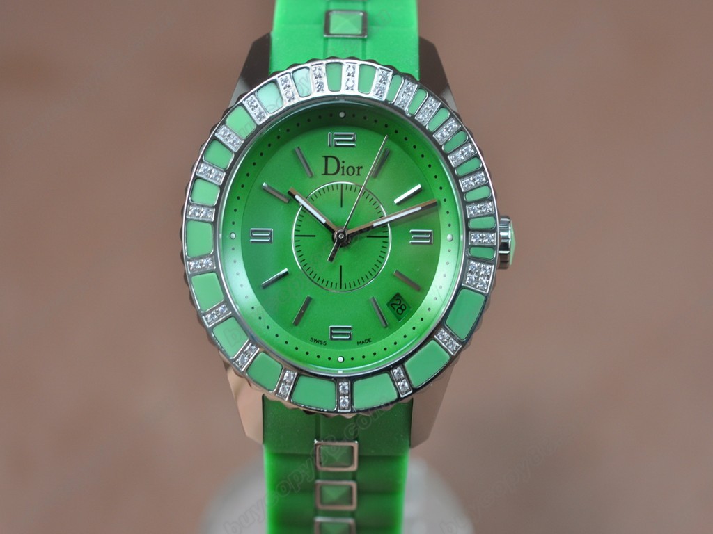 迪奧【男女兼用】Christal Jewellery Mid SS/RU Green Swiss Eta 2824-2 自動機芯搭載1