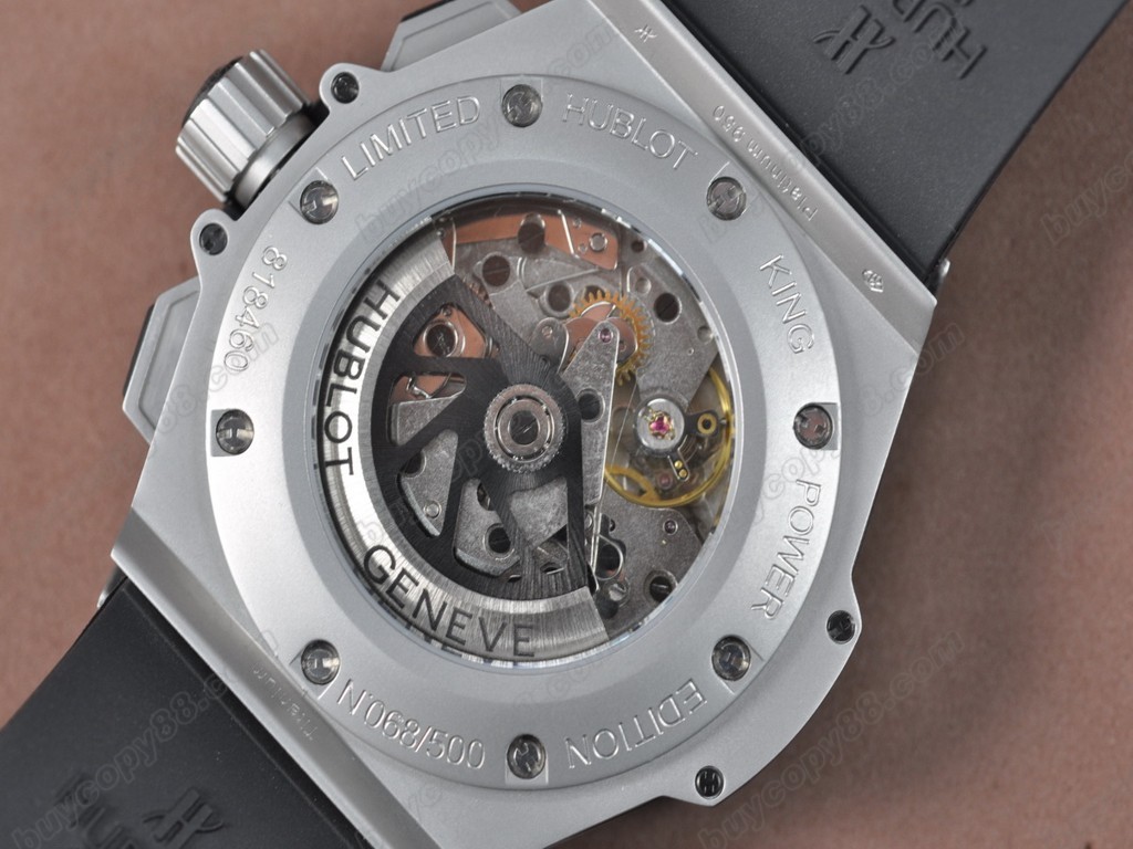 御博 【男性用】 Big Bang King Power F1 SS/LE Black dial A-7750 自動機芯搭載．振頻每小時 28,800 次3