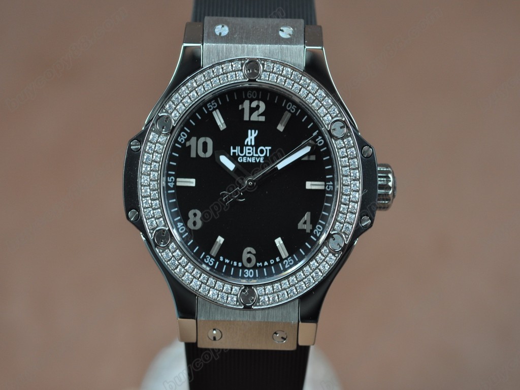 御博 【男性用】 Big Bang 38mm SS/RU Diam Bez Black Dial Swiss 石英機芯搭載1