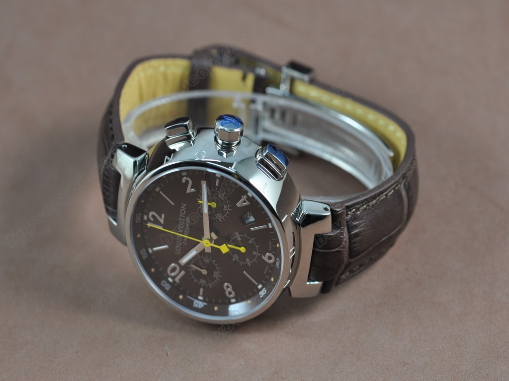 路易威登【男性用】Tambour Chronograph SS Brown Asian 7750 自動機芯搭載．振頻每小時 28,800 次　1