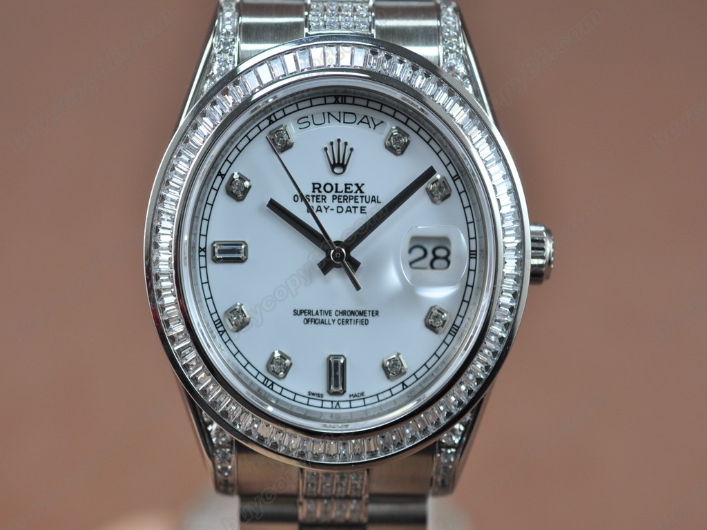 勞力士【男性用】 DateDay 41mm SS/SS Diamonds White Dial A-2836-2 自動機芯搭載1