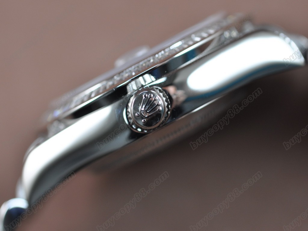 勞力士【男性用】 DateDay 41mm SS/SS Diamonds White Dial A-2836-2 自動機芯搭載4