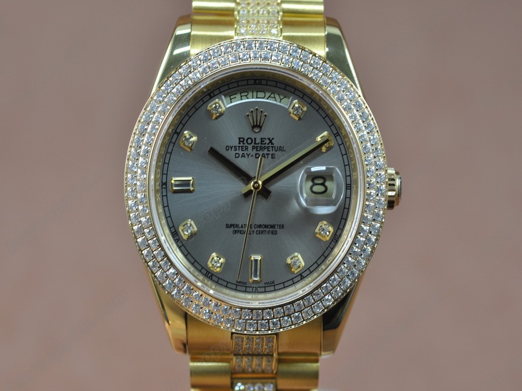 勞力士【男性用】DateDay 41mm Full YG Diamond White Dial A-2836-2 自動機芯搭載1