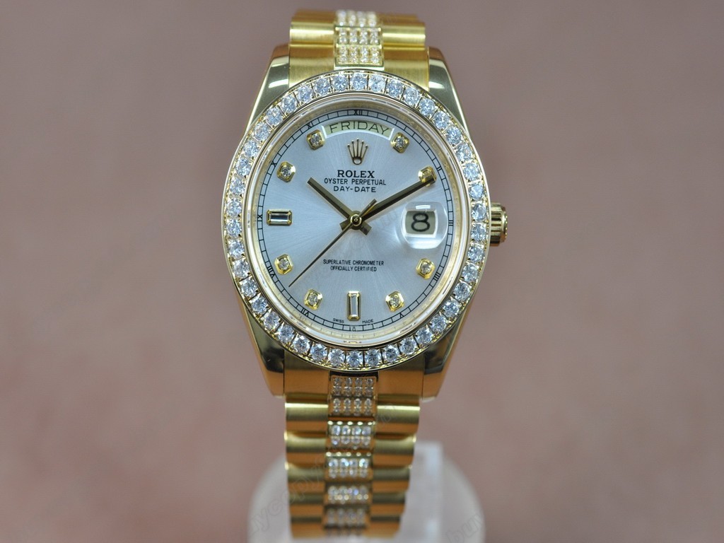 勞力士【男性用】 DateDay 41mm Full YG Diamond White Dial A-2836-2自動機芯搭載0