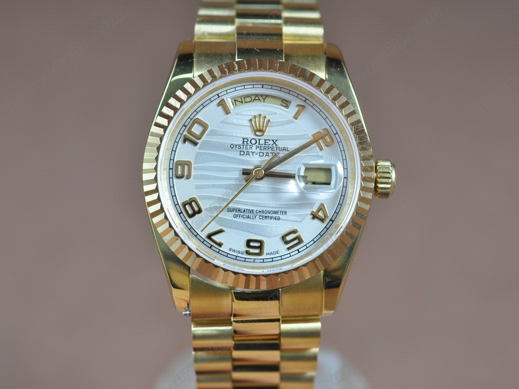 勞力士【男性用】DateDay 36mm Full YG White Dial A-2836-2 自動機芯搭載8