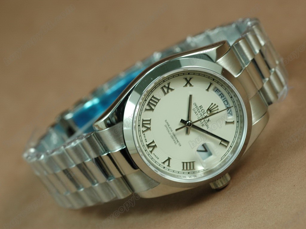 勞力士【男性用】 DateDay 36mm SS/SS White Dial A-2836-2 自動機芯搭載0