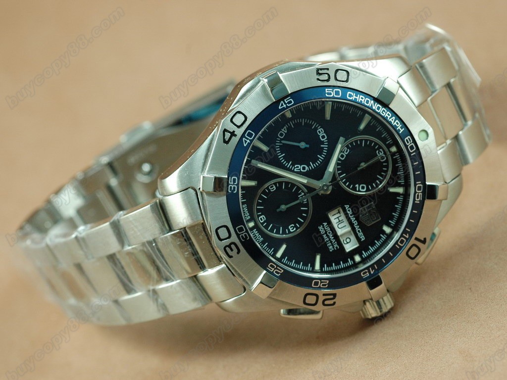 豪雅【男性用】Aquaracer Chrono DayDate SS Blue A-7750自動機芯搭載．振頻每小時 28,800 次0