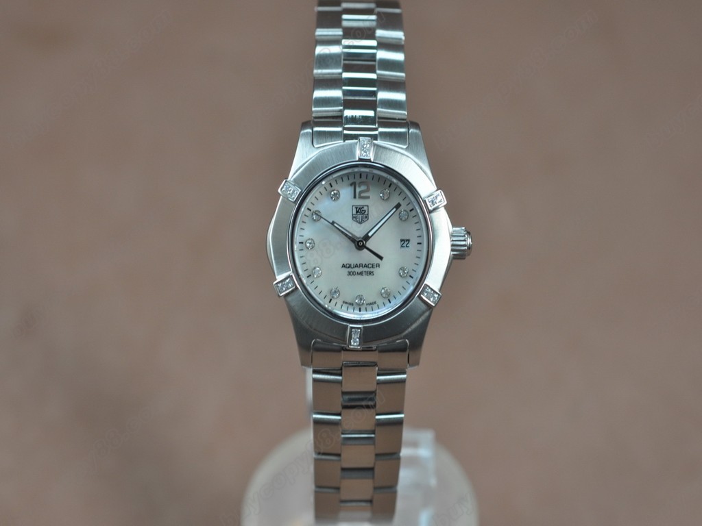 豪雅【女性用】Aquaracer Ladies SS/SS/Diam Pearl white Swiss Eta 石英機芯搭載3