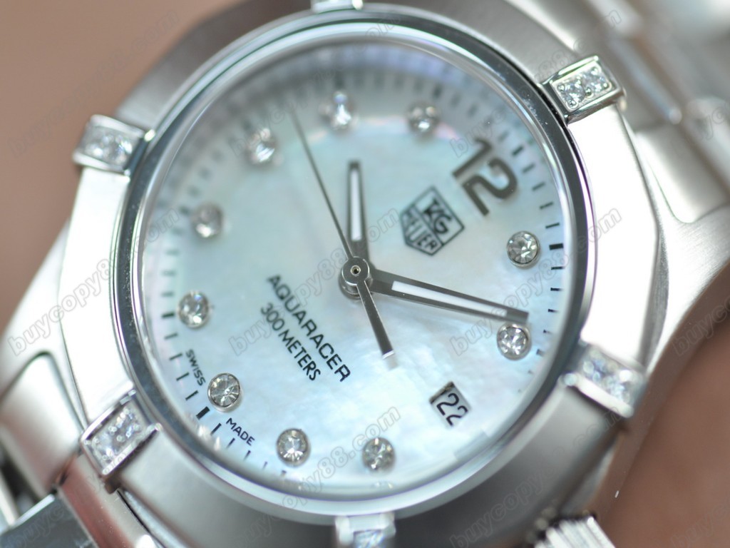 豪雅【女性用】Aquaracer Ladies SS/SS/Diam Pearl white Swiss Eta 石英機芯搭載0