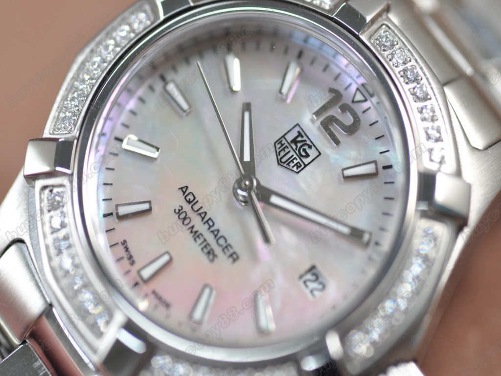 豪雅【女性用】Aquaracer Ladies SS/SS/Diam Pearl pink Swiss Eta 石英機芯搭載6