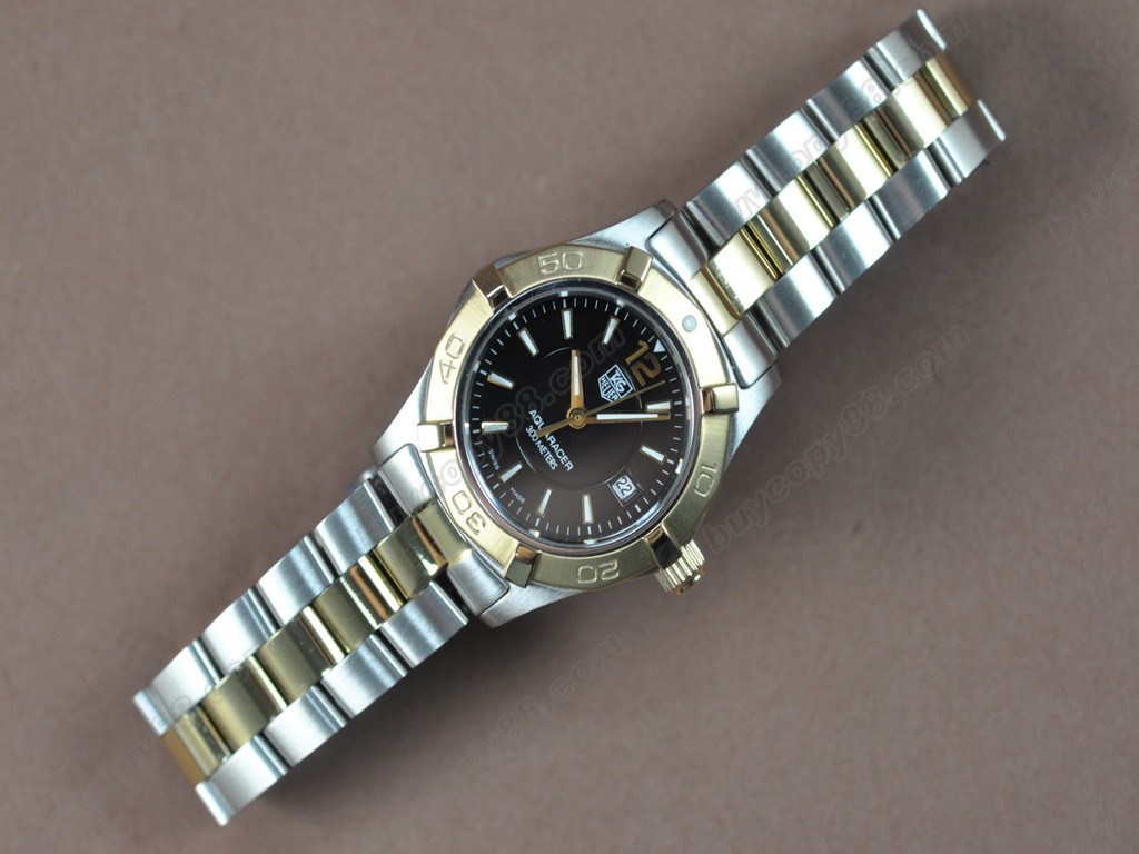 豪雅【女性用】 Aquaracer Ladies TT Black dial Swiss Eta 石英機芯搭載0