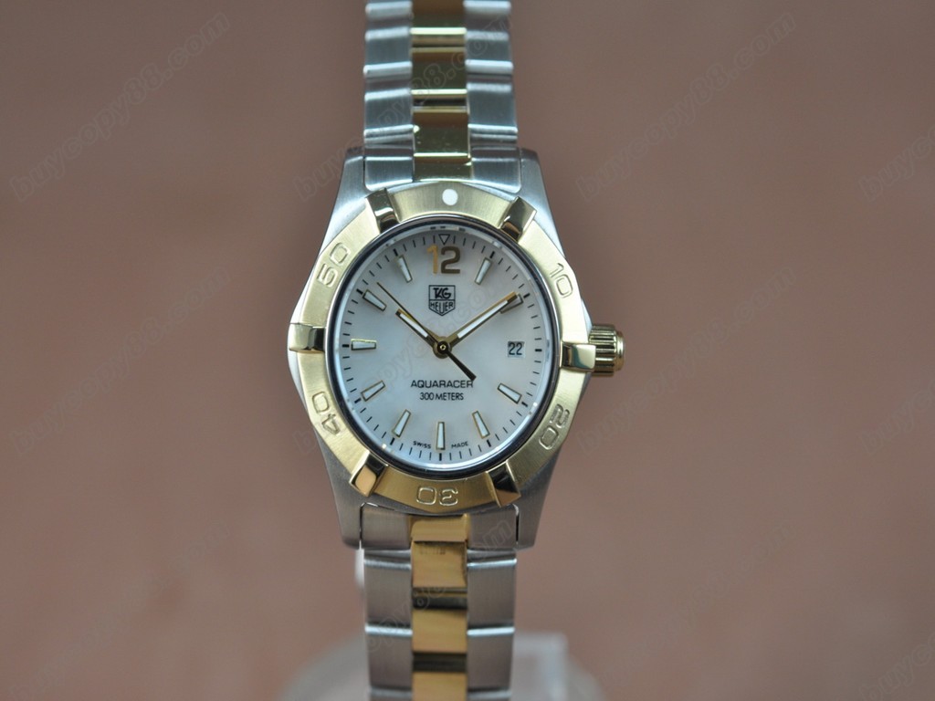 豪雅【女性用】 Aquaracer Ladies TT Pearl white Swiss Eta 石英機芯搭載6