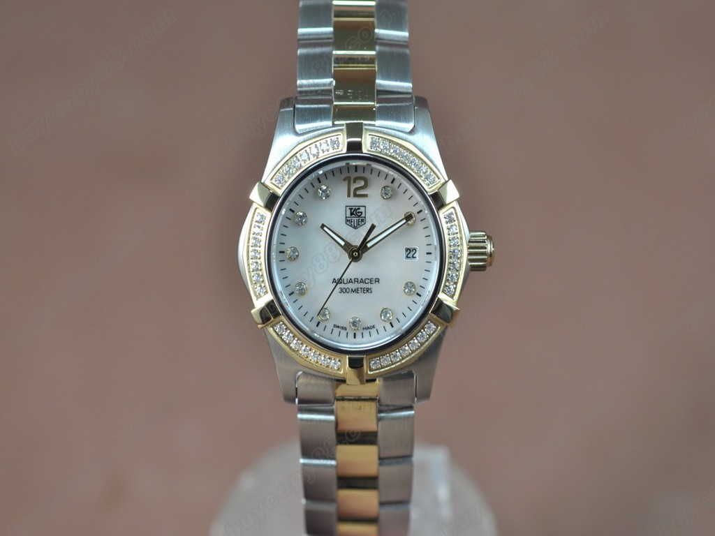 豪雅【女性用】Aquaracer Ladies TT/Diam Pearl white Swiss Eta 石英機芯搭載0