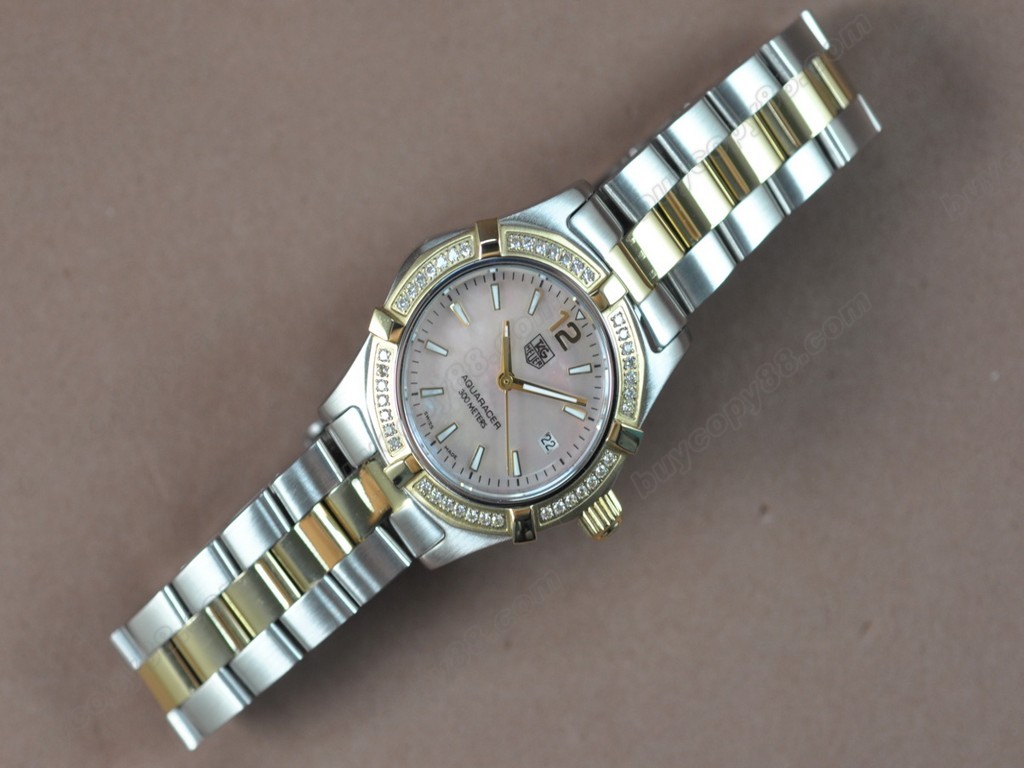 豪雅【女性用】 Aquaracer Ladies TT/Diam Pearl pink Swiss Eta 石英機芯搭載4