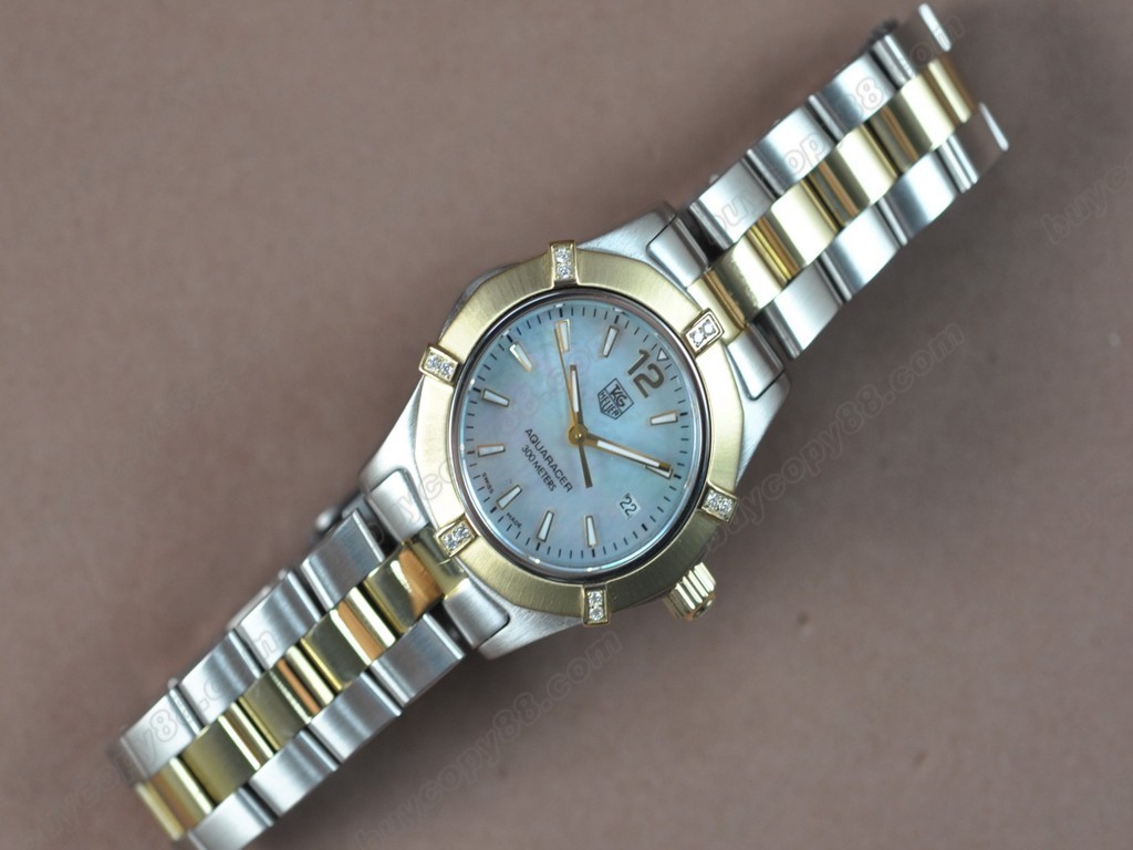 豪雅【女性用】Aquaracer Ladies TT/Diam Pearl Blue Swiss Eta 石英機芯搭載6