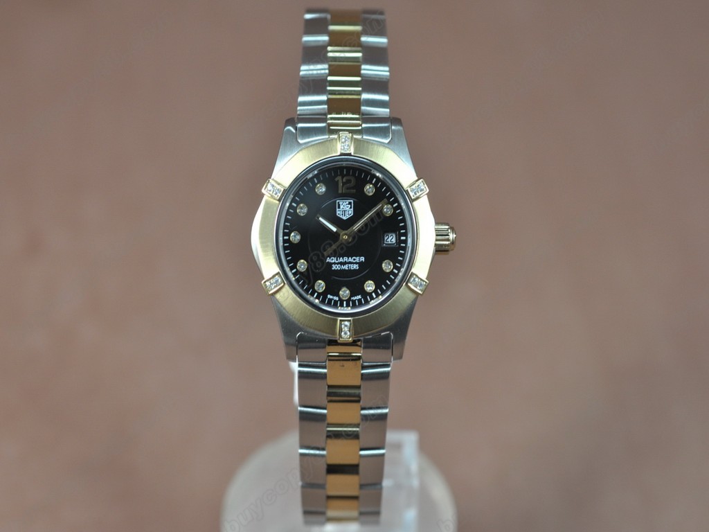 豪雅【女性用】Aquaracer Ladies TT/Diam Black dial Swiss Eta石英機芯搭載6