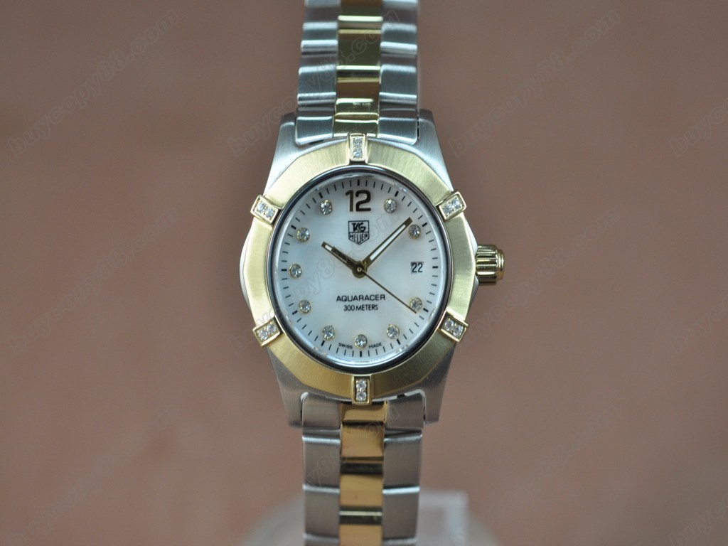 豪雅【女性用】 Aquaracer Ladies TT/Diam Pearl white Swiss Eta 石英機芯搭載6